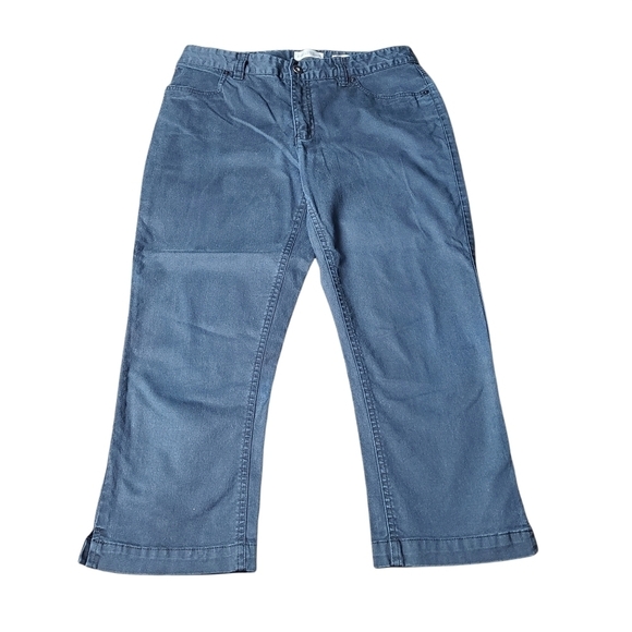 Northern Reflections weekend black straight leg capri pants - Picture 2 of 11